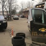 Удобство и сервис на месте: преимущества выездного шиномонтажа